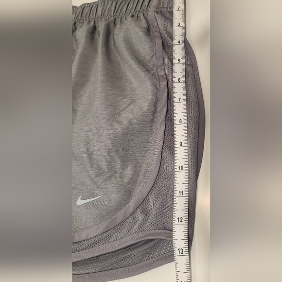 Nike Dri-Fit Pink & Gray Women’s Running Shorts NWT Bundle – Plus Size 3X - Picture 15 of 16